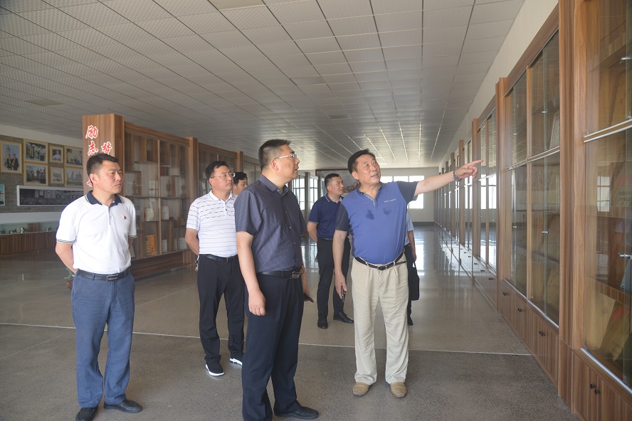 DSC_5589.JPG DSC_5589.JPG